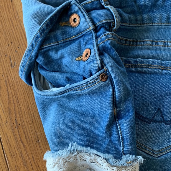 Superdry Denim Short Overalls with Cream Lace Hem Women’s Distressed Size Small - Picture 9 of 14